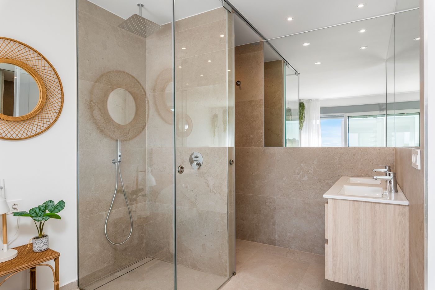 San Fulgencio – Mykonos Bathroom San Fulgencio - Mykonos Bathroom