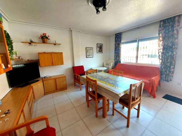 Calle La Haya, Living Area 3