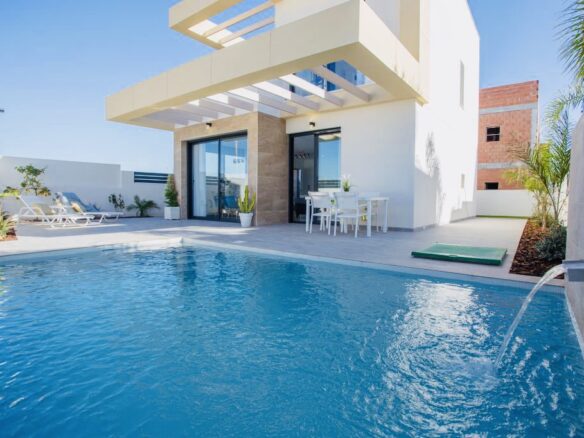 Alba Salina 1 - Los Montesinos - Outside front featuring pool