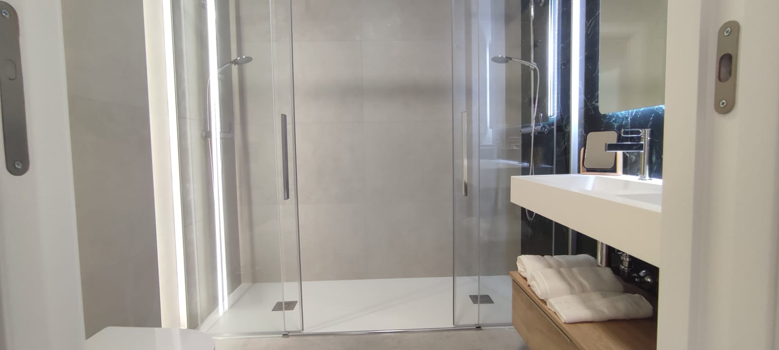 3254eed9IBMV2-PILAR-1