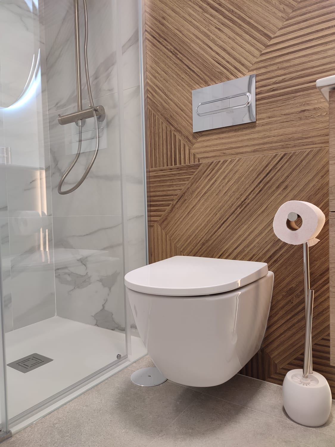 9807368dIBMV2-PILAR-1