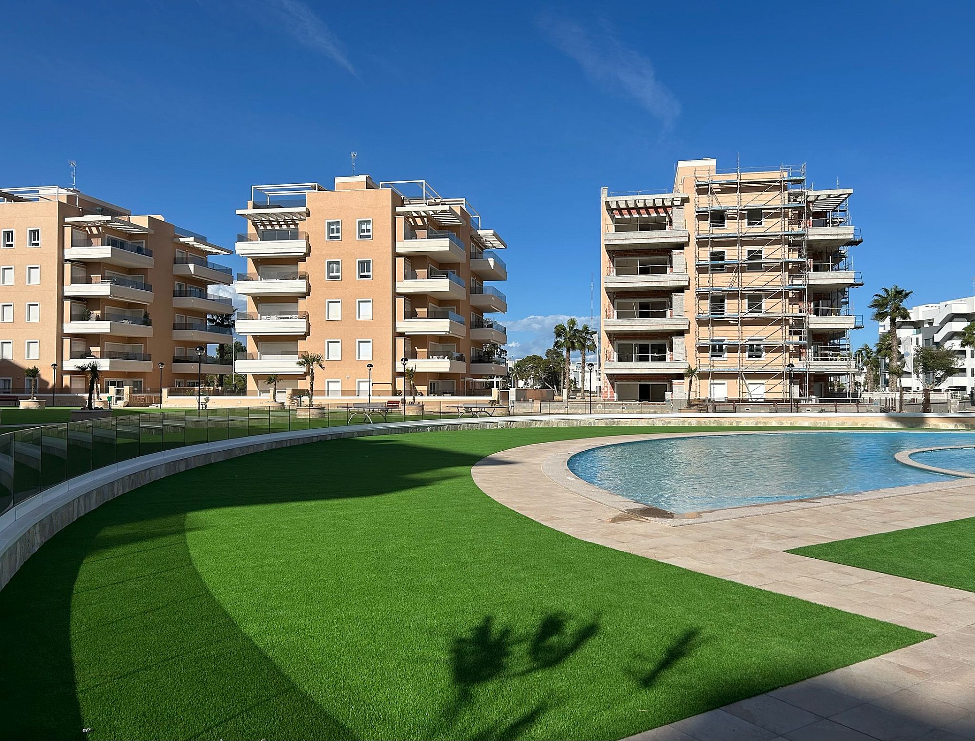 g_whatsapp-image-2025-03-13-at-09-56-00